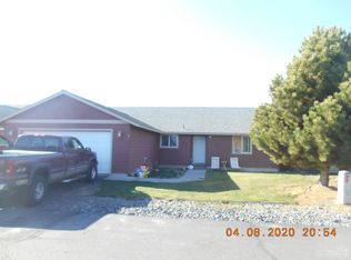 561 SE Ponderosa Dr, Madras, OR