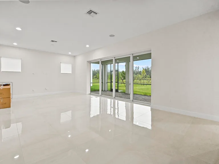 15030 Wildwood Cir — Photo 9