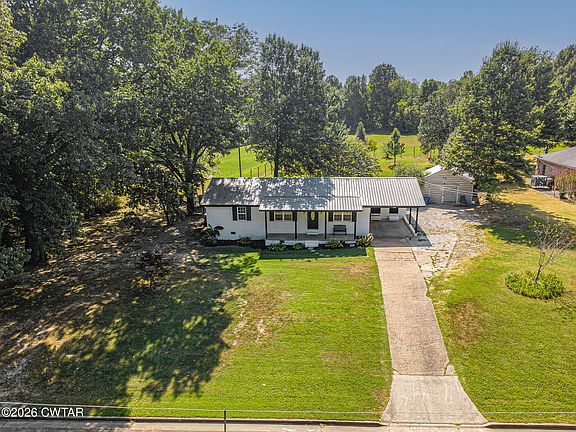 3rd image of 1330 Key Corner Rd