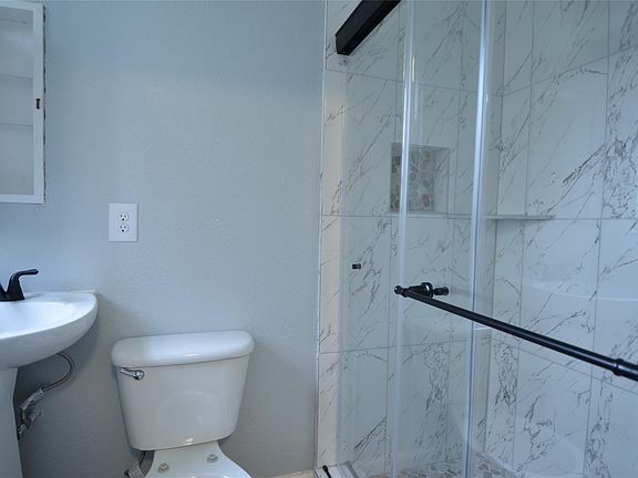 4th image of 103 Cosmos St APT 2