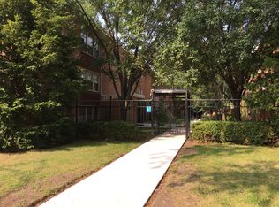 7530 N Ridge Blvd APT 3W, Chicago, IL 60645