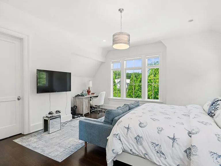 1 Fair Hills Ln — Photo 18