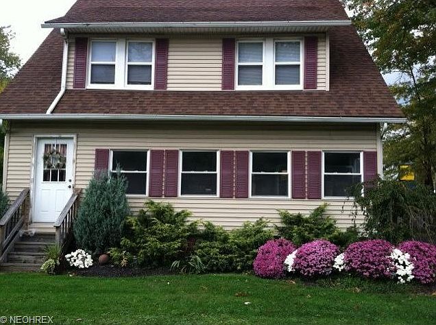 1st image of 1417 E 289th St