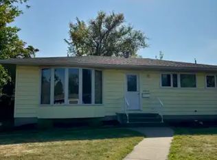 14611 78th Ave NW #1A, Edmonton, AB T5R 3C4