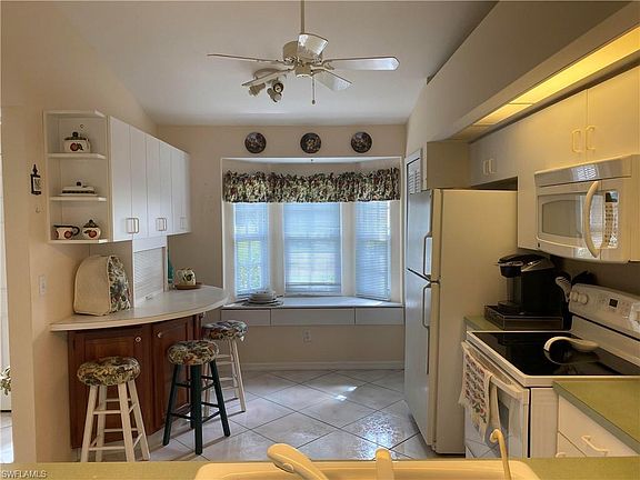 2nd image of 2251 Valparaiso Blvd