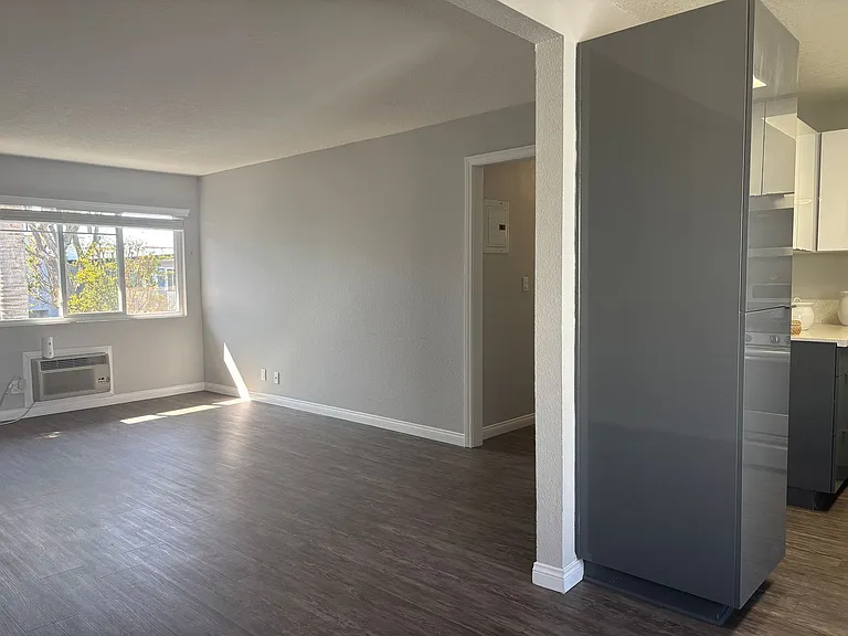 Villa Serrano Apartment Homes — Photo 74
