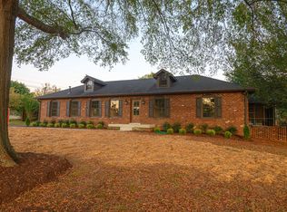 1202 Glen Oaks Rd, Shelbyville, TN 37160