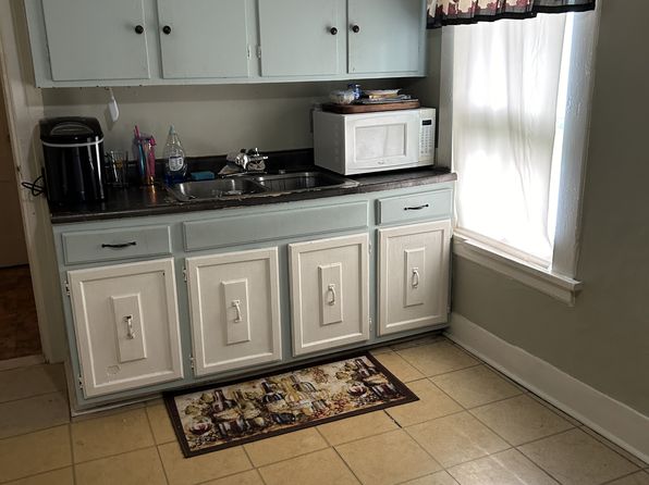 3212 East Ave APT 4