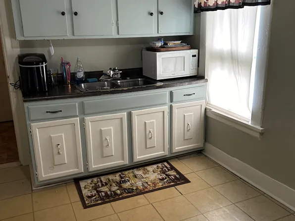 3212 East Ave APT 4, Caledonia, NY 14423