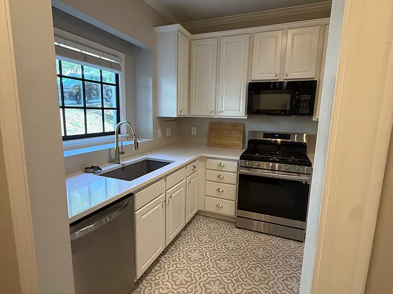 6166 Loch Laural Ln — Photo 12