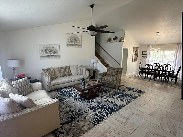 7327 Floral Cir E — Photo 2