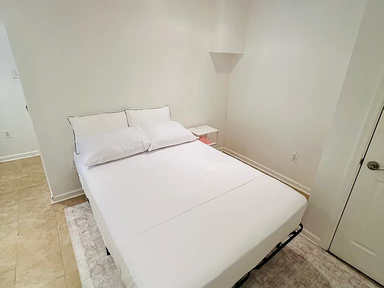 3430 Wood Creek Dr — Photo 10