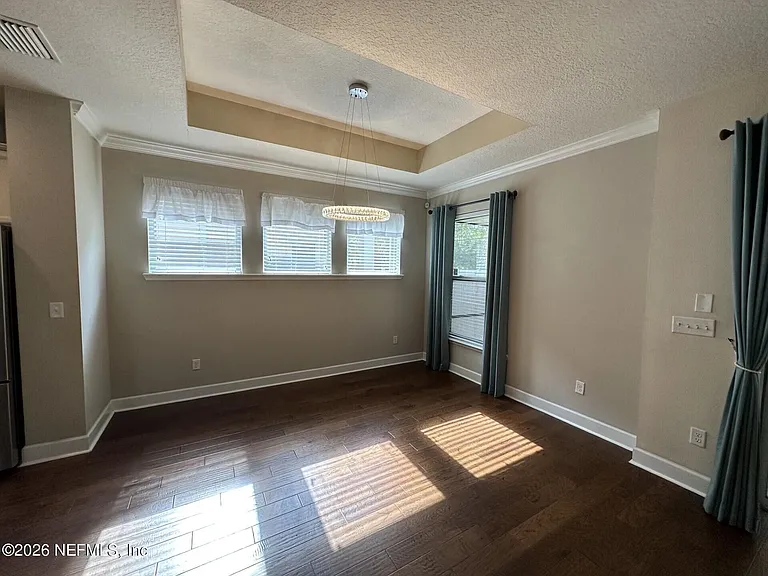 247 Paradise Valley Dr — Photo 9