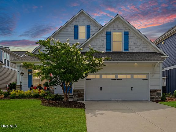 3rd image of 401 Summerhouse Drive