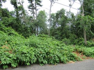 3 Hillcrest Rd, Danbury, CT 06811