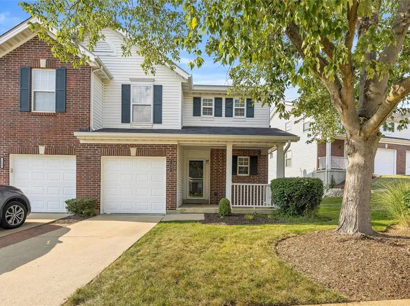 1007 Big Bend Crossing Dr, Valley Park, MO 63088