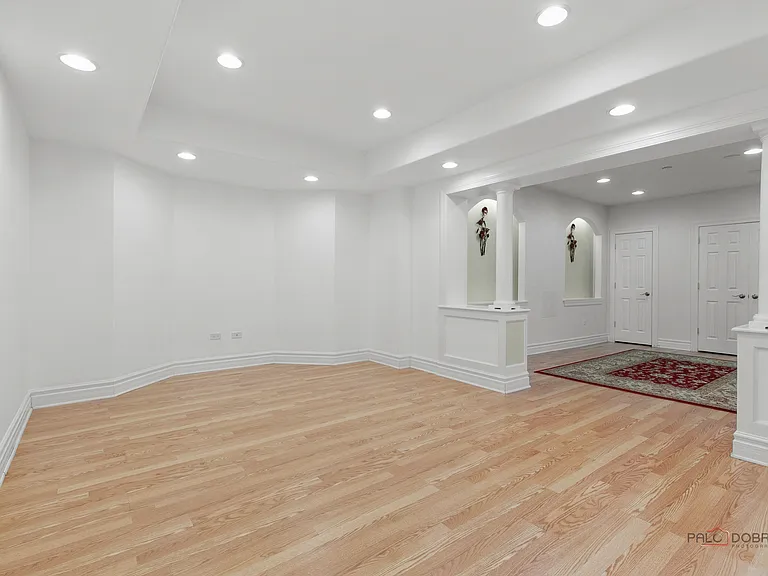 312 Camargo Ct — Photo 42