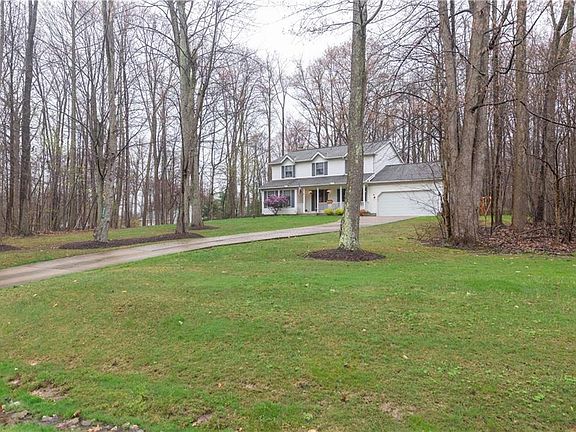 4th image of 8880 Lake In The Woods Trl