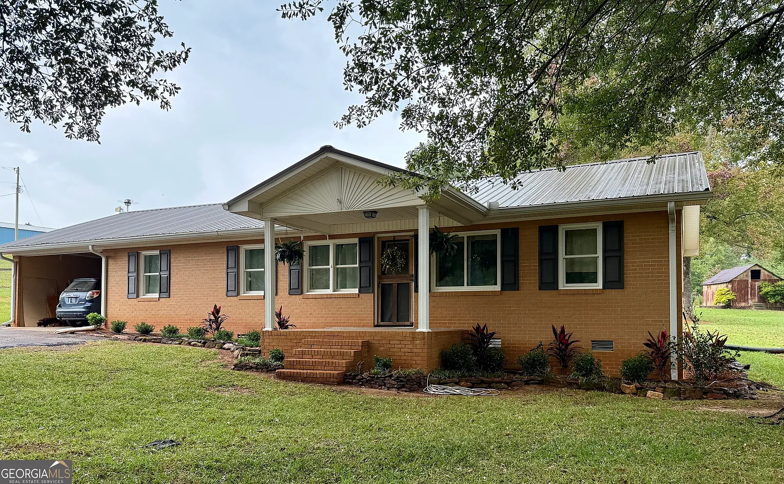 1191 Aderhold Rogers Rd photo 1