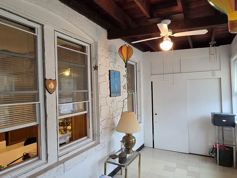 135 Cottage St #3 — Photo 4