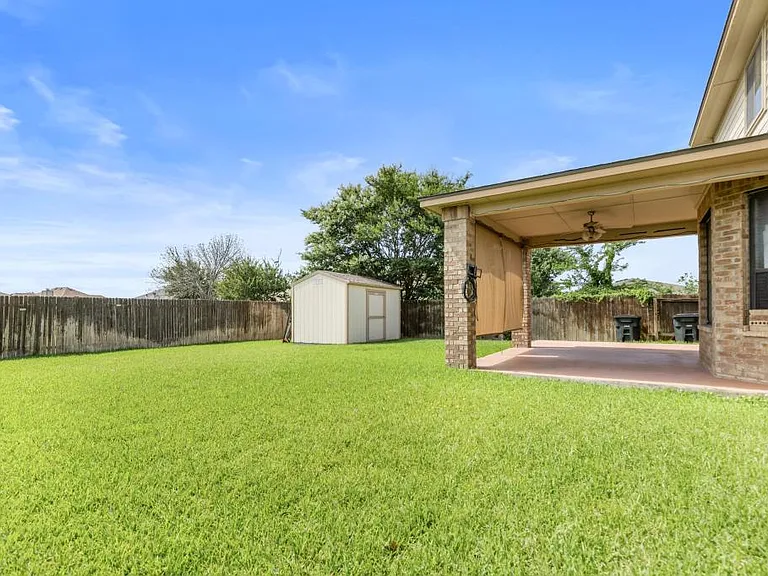 2802 Scottsdale Dr — Photo 16