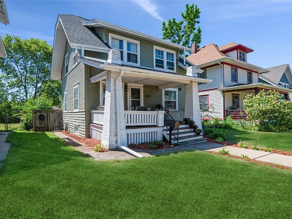 1821 Blake Blvd SE, Cedar Rapids, IA 52403 Zillow