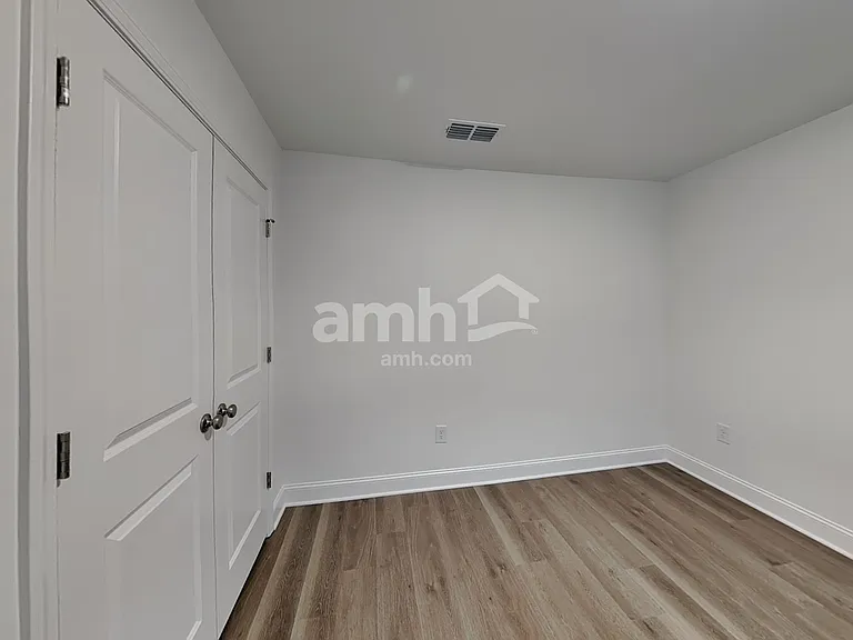 1568 Aquamarine Dr — Photo 19