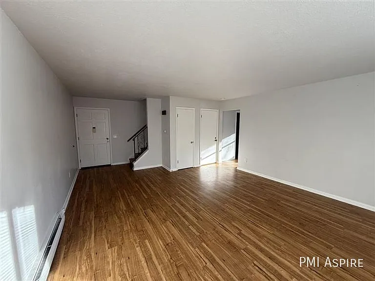 1410 E 16th St #1428 — Photo 4