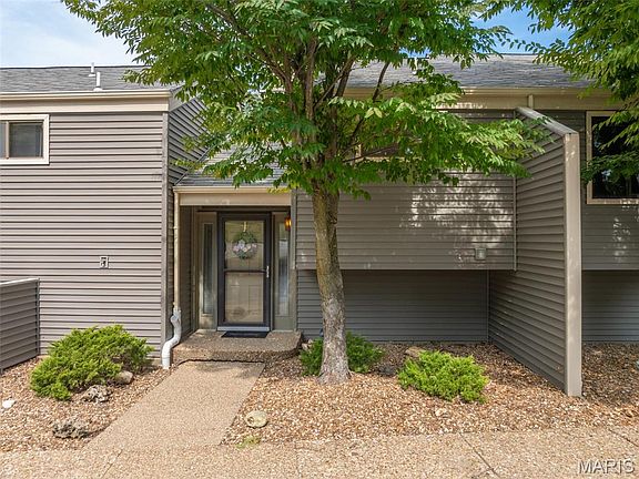 4th image of 103 Geneva Cove Dr