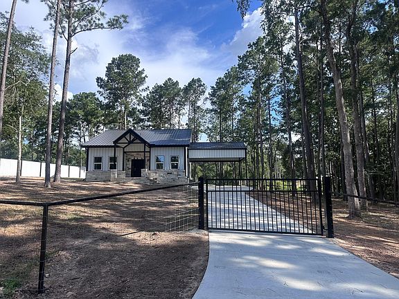 2nd image of 5054 Hickory Hill Rd