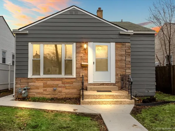 119 47th Ave, Bellwood, IL 60104