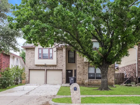 822 Lovingham Dr, Arlington, TX 76017