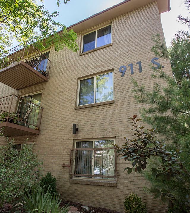 1st image of 911 S Washington St #941354