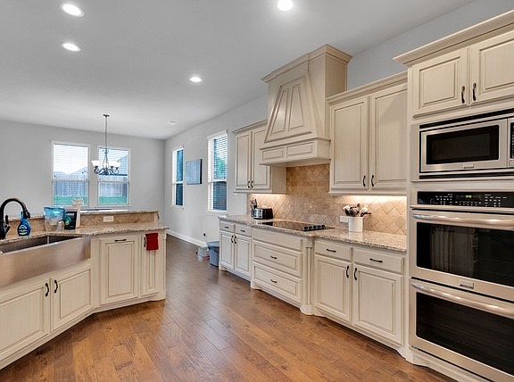 2nd image of 421 Summer Grove Dr