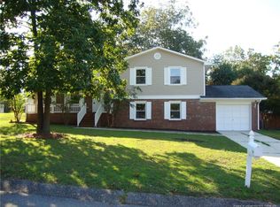 1520 Ashleman Dr, Fayetteville, NC 28314