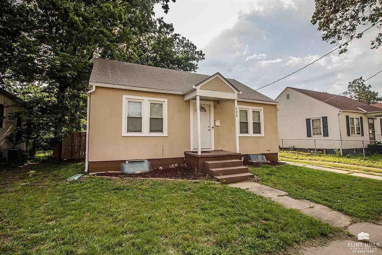 920 N Madison St Junction City KS 66441 Zillow