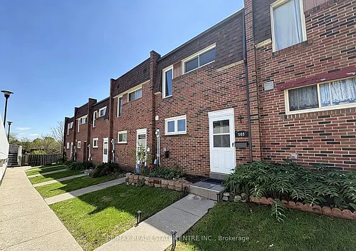 105 Wales Ave Photo 1