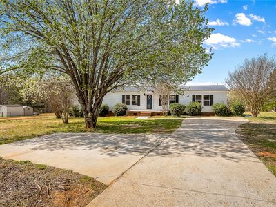 835 Broadway School Rd, Belton, SC, 29627