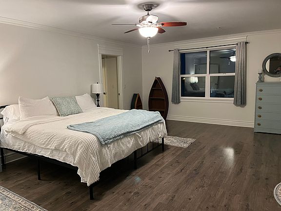 4th image of 103 W Bishop Way Suite A