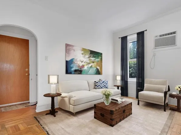 153 Dahill Road, Brooklyn, NY 11218