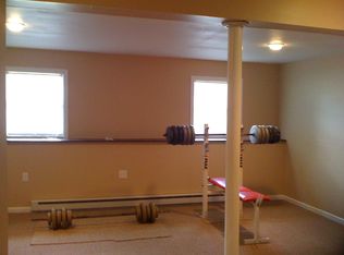 160 Thistle Ln, Southington, CT 06489