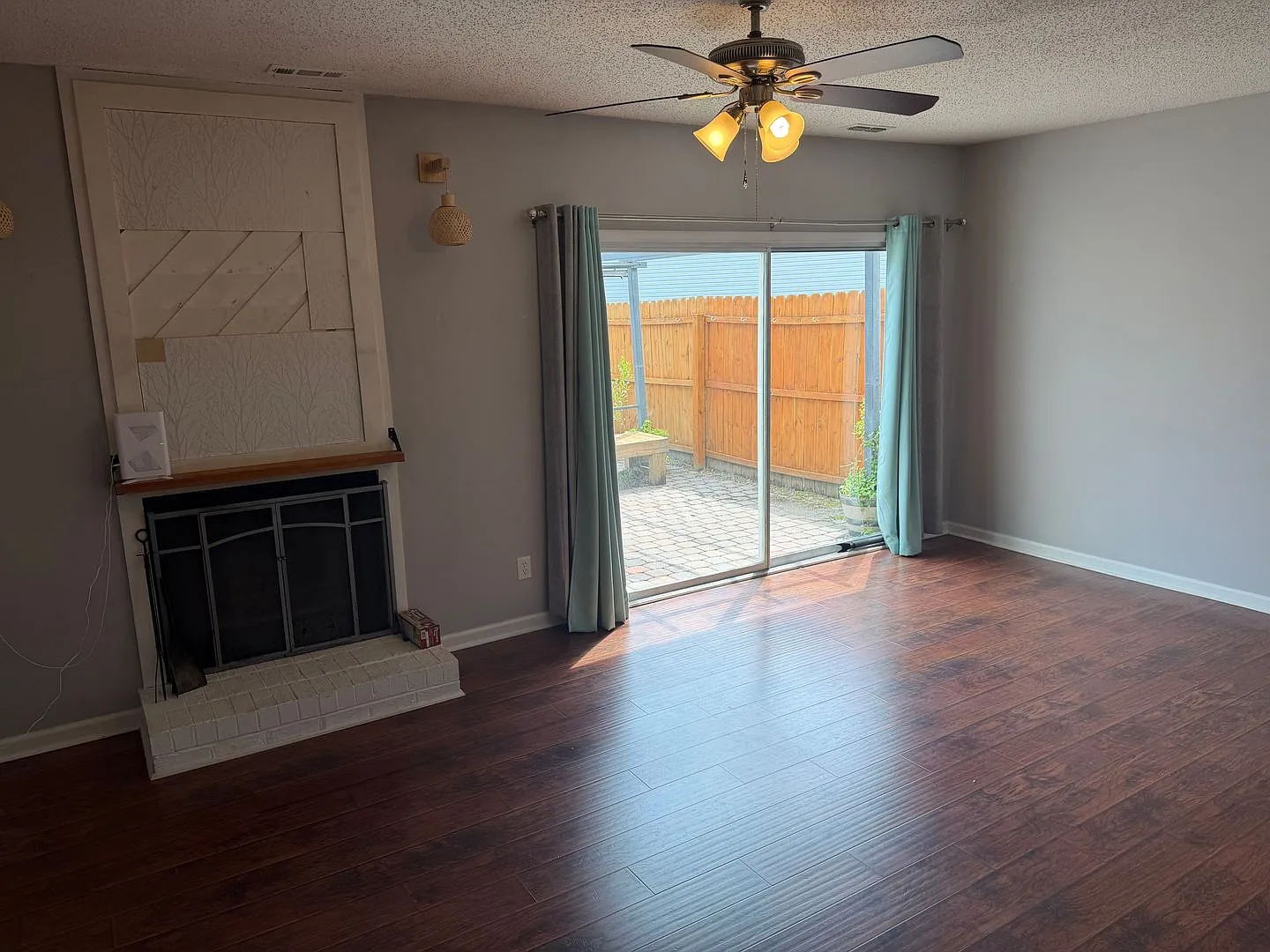 Ocean Lakes Three Bedroom Townhome — Photo 3