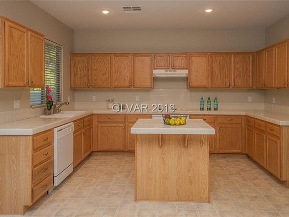 5th image of 6360 Maratea Ave