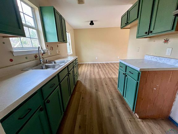 5th image of 7070 Myrtlewood Trl