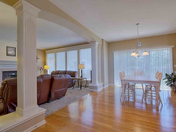 5th image of 5724 NE Misty Meadow Way