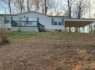 210 Betsy Ln, Rossville, GA 30741