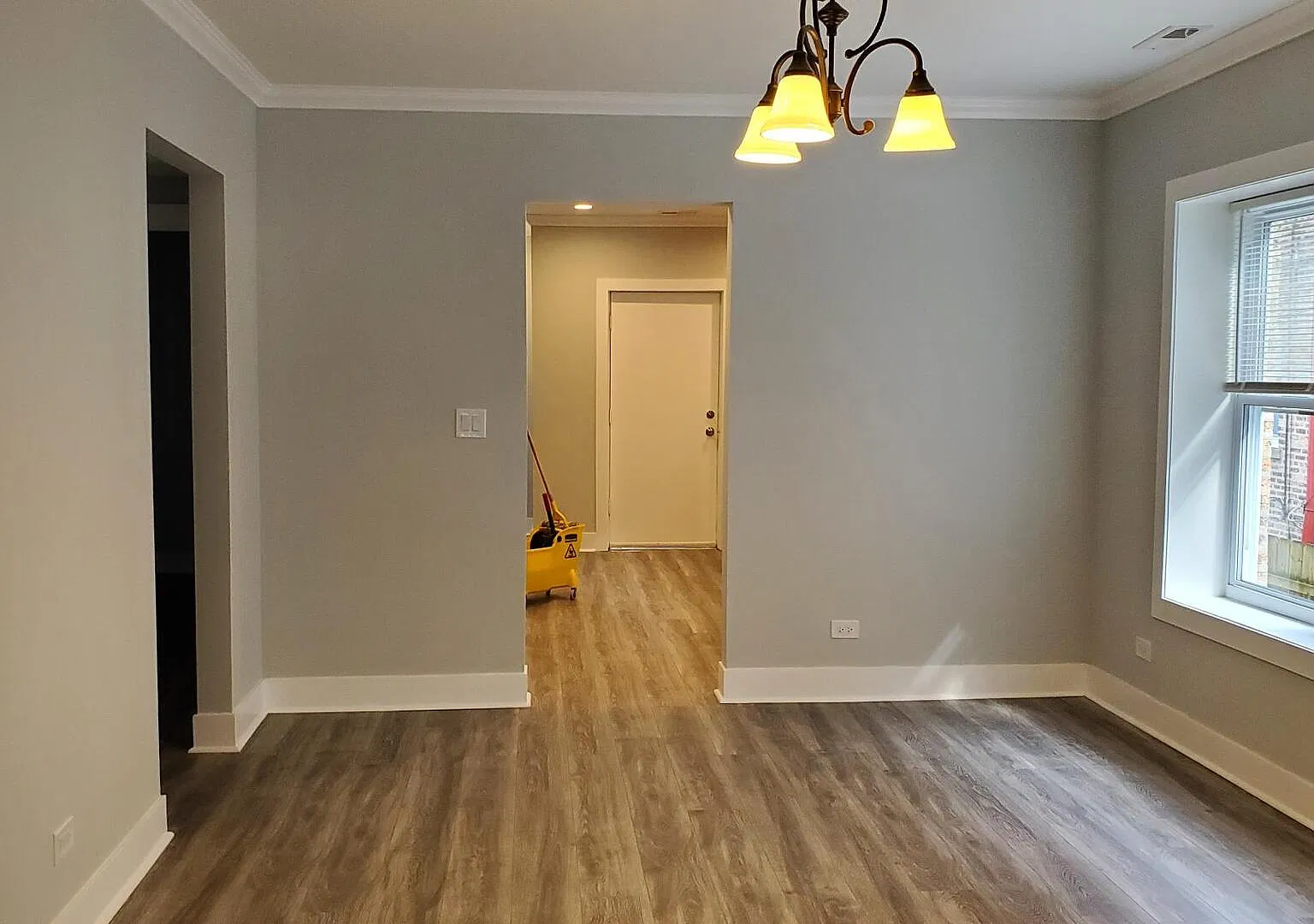 3 bed, $2,500 — Photo 3