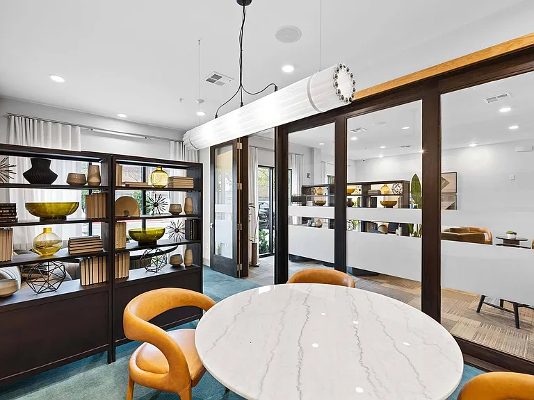 Connect and collaborate comfortably at a lounge table designed for every need.