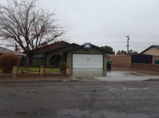 208 S Broadway St, Ridgecrest, CA 93555