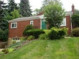 6175 Kings School Rd, Bethel Park, PA